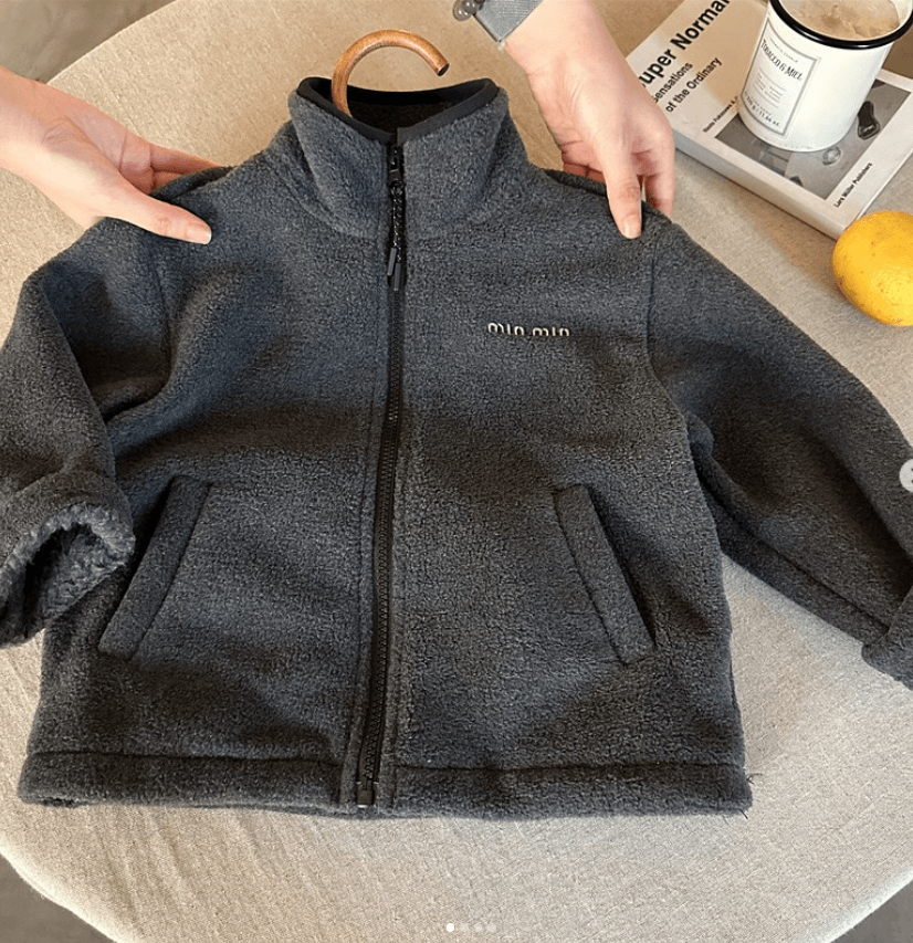 Кофта на молнии с высоким воротником детский