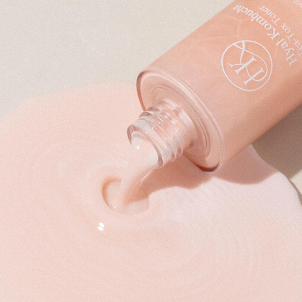 Двухфазный тонер с 70% комбучи и церамидами Medi-Peel Hyal Kombucha Tea-Tox Toner 150мл