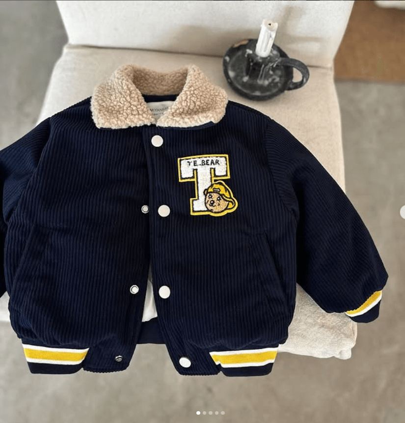 Куртка вельветовая детская с рисунком на спине