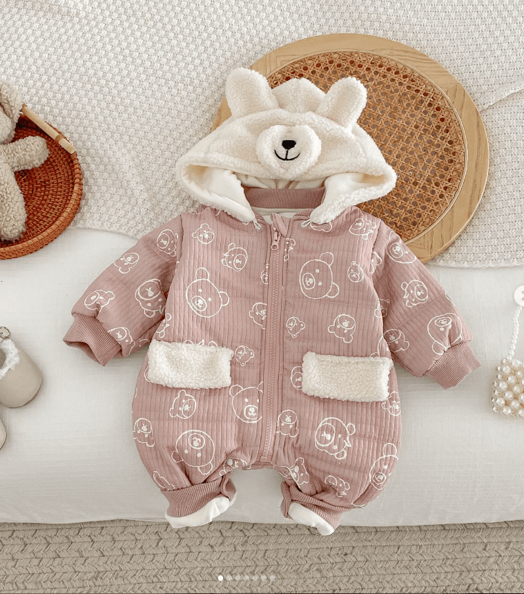 Комбинезон для новорожденных с ушками  носом мишки