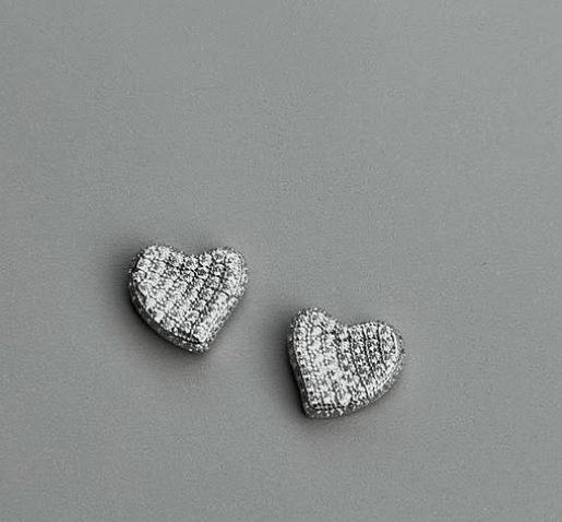 Серьги гвоздики сердце минимализм / серебряные серьги / Серебро 925 пробы