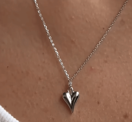 Подвески в форме сердца- это классика / Серебро 925 пробы