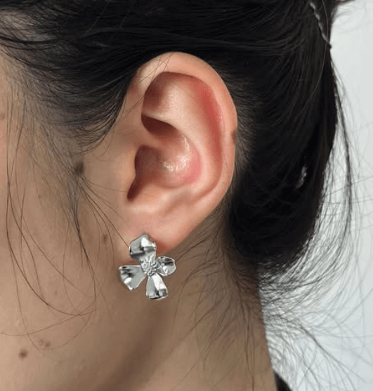 Серебро 925 пробы / ювелирные серьги в виде цветов