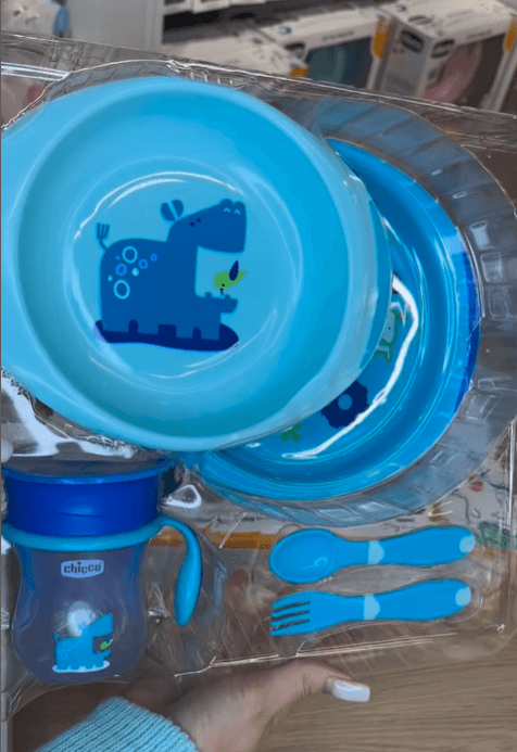 Набор детской посуды поильник+тарелки для разных блюд+столовые приборы