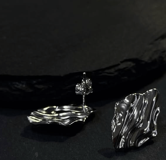 Серебряное украшение / Эффект мятого металла /акцентное украшение / Серебро 925 пробы