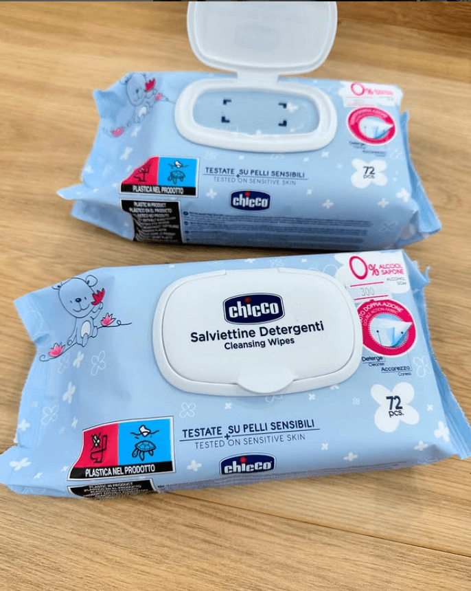Очищающие салфетки с клапаном Chicco