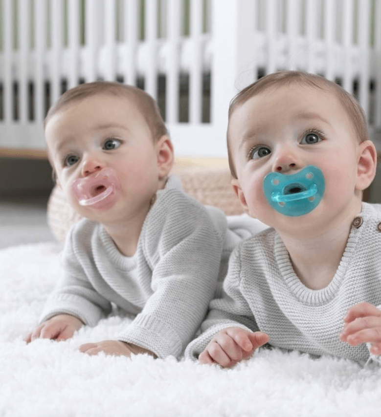 Соска-пустышка для малыша от Chicco