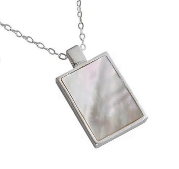 Ожерелье  отблеск перламутра / Внешняя простота и эффектность/ Серебро 925 пробы