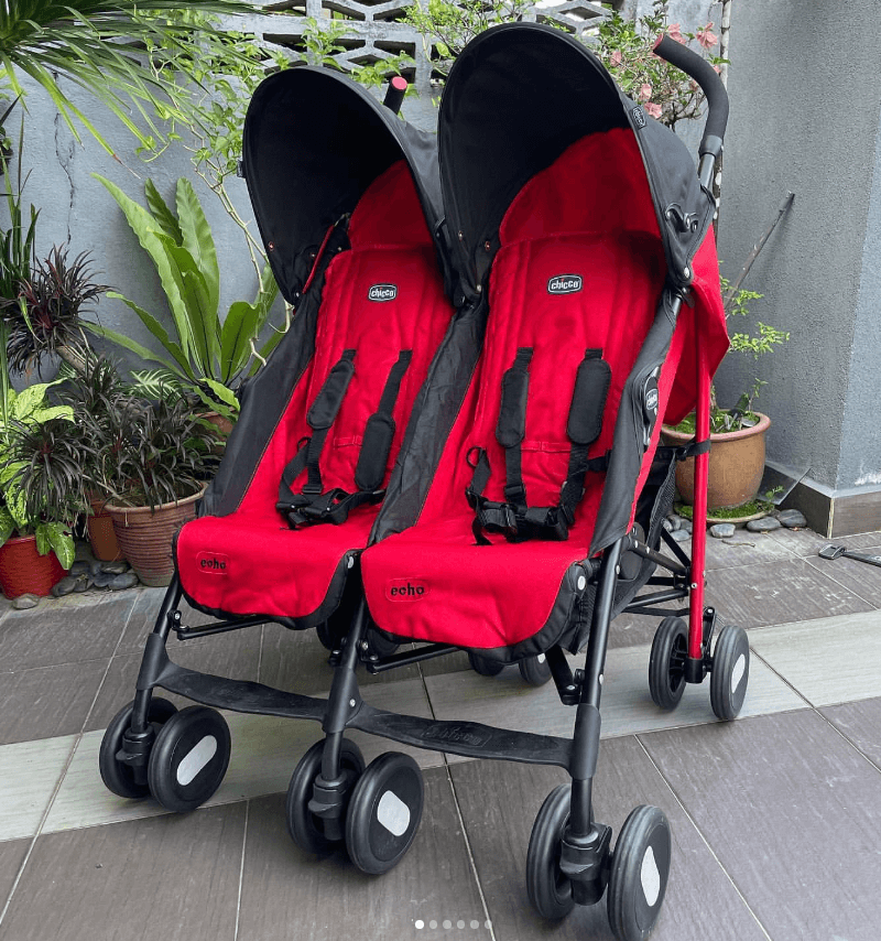 Коляска Echo Twin от Chicco для близнецов