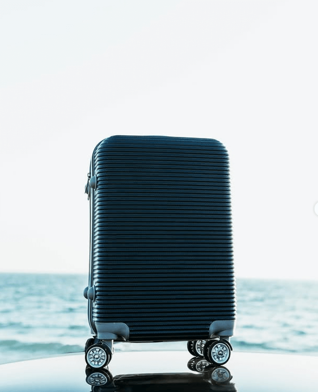 Чемодан с рифленой отделкой размер S