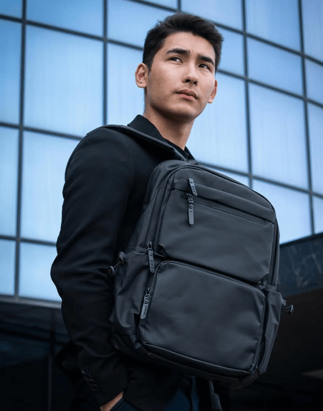 Рюкзак городской цвет черный