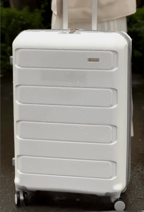 Чемодан Венгер цвет белый размер L