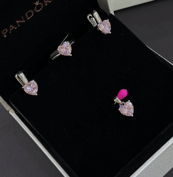 Очень милый набор в форме сердца / Серебро 925,цирконы