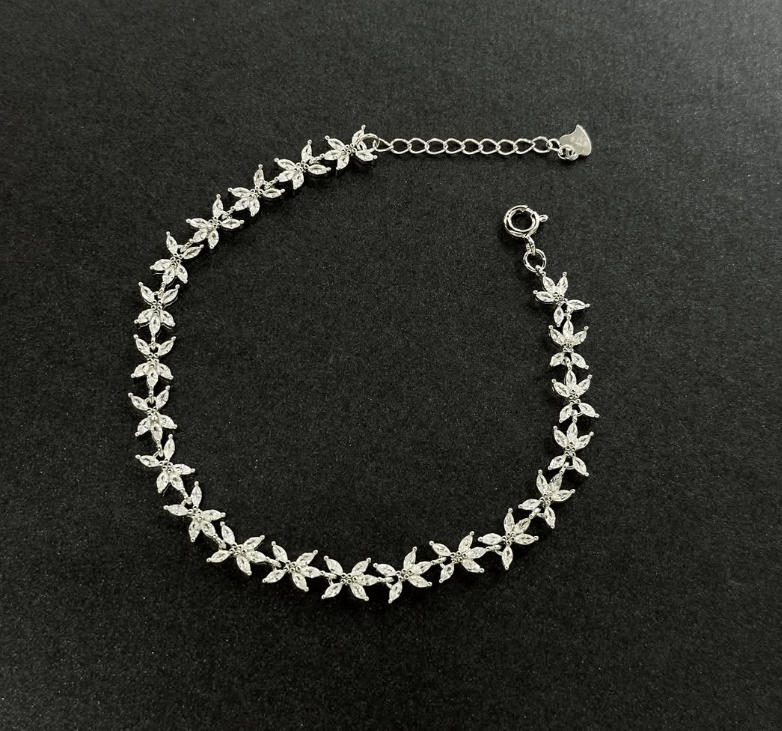 Невероятной красоты браслет  бабочки / Серебро 925,цирконы