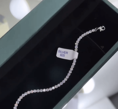 Теннисный браслет самого лучшего качества  / Серебро 925,цирконы