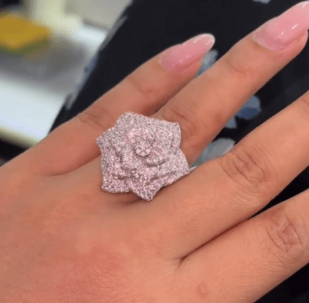 Кольцо Роза в люкс качестве / Размер регулируется +/- 16.5 / Серебро 925 пробы, цирконы