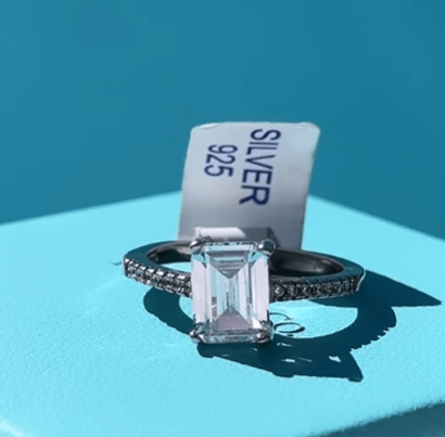 Какой красивый и элегантный✨Кольцо выполнено в классическом стиле / Серебро💎 Цирконы✨