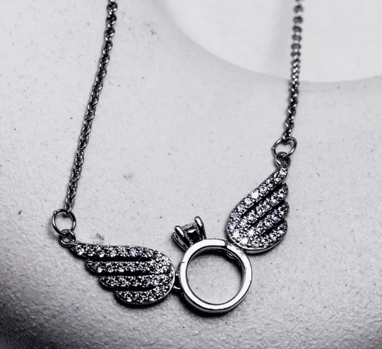 Серебро 925 пробы,цирконы / Подвеска крылья серебряный