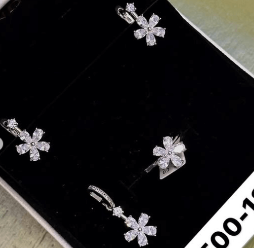 Серебряный набор  цветочки / Наборы из серебра 925 пробы