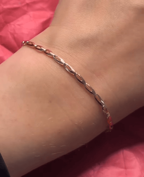 Золотой браслет из красного золота