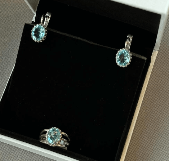 Сережки и кольцо шикарный набор /  Из серебра 925 пробы,цирконы