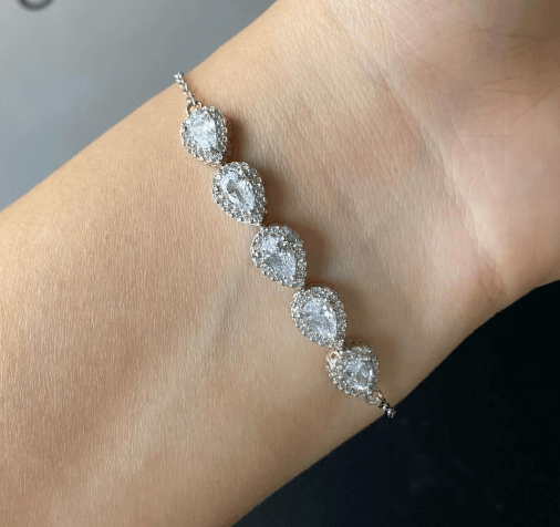 Всё серебро 925 пробы, цирконы / Новый браслет-цепочка с каплями воды белого циркония серебряного цвета