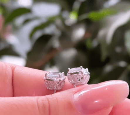 Шикарные серьги-гвоздики / Все серебро 925 пробы, цирконы