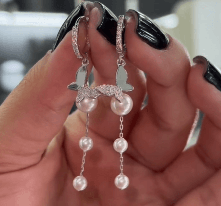 Красота невероятная! / Сережки с бабочками очень милым дизайном / Серебро 925 пробы, цирконы