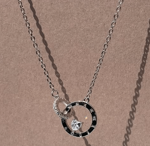 Колье с двумя кольцами / Серебро 925 пробы, цирконы