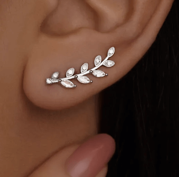 Веточка с камнями