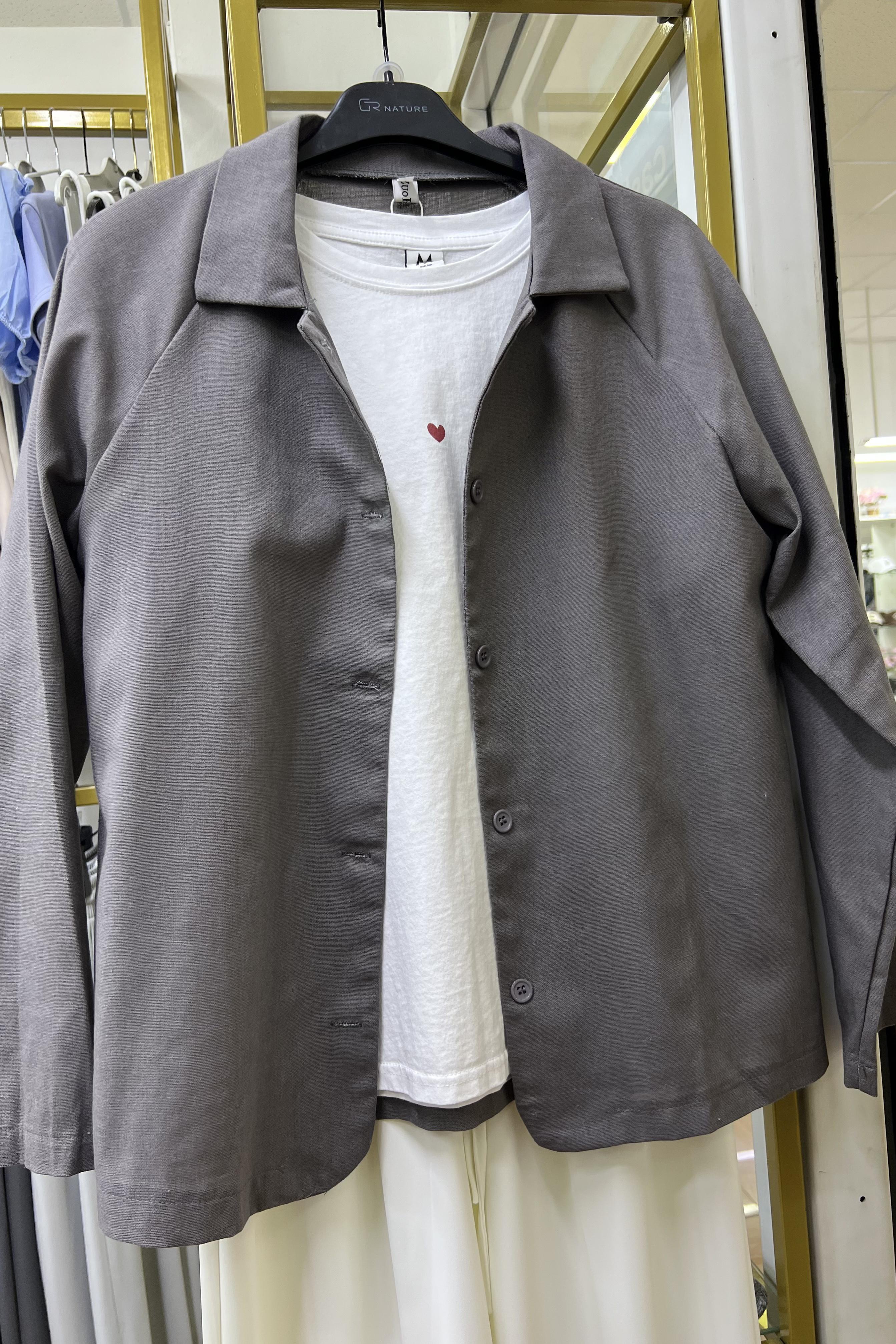 Тонкий пиджак