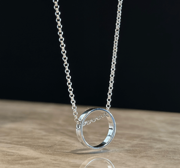 Подвеска ТОЧКА СБОРКИ с цепочкой , серебро Минималистический чокер