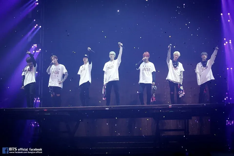 BTS_2016_The_Most_Beautiful_Moment_in_Life_Stage_Sketch_16.webp