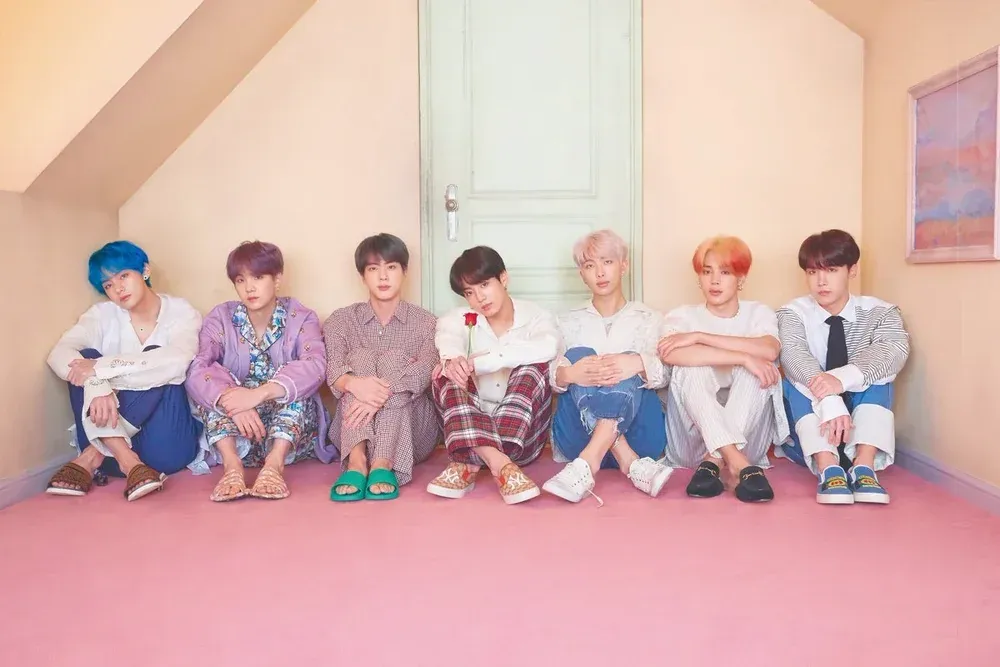 BTS_Map_of_the_Soul_Persona_Version_3.webp