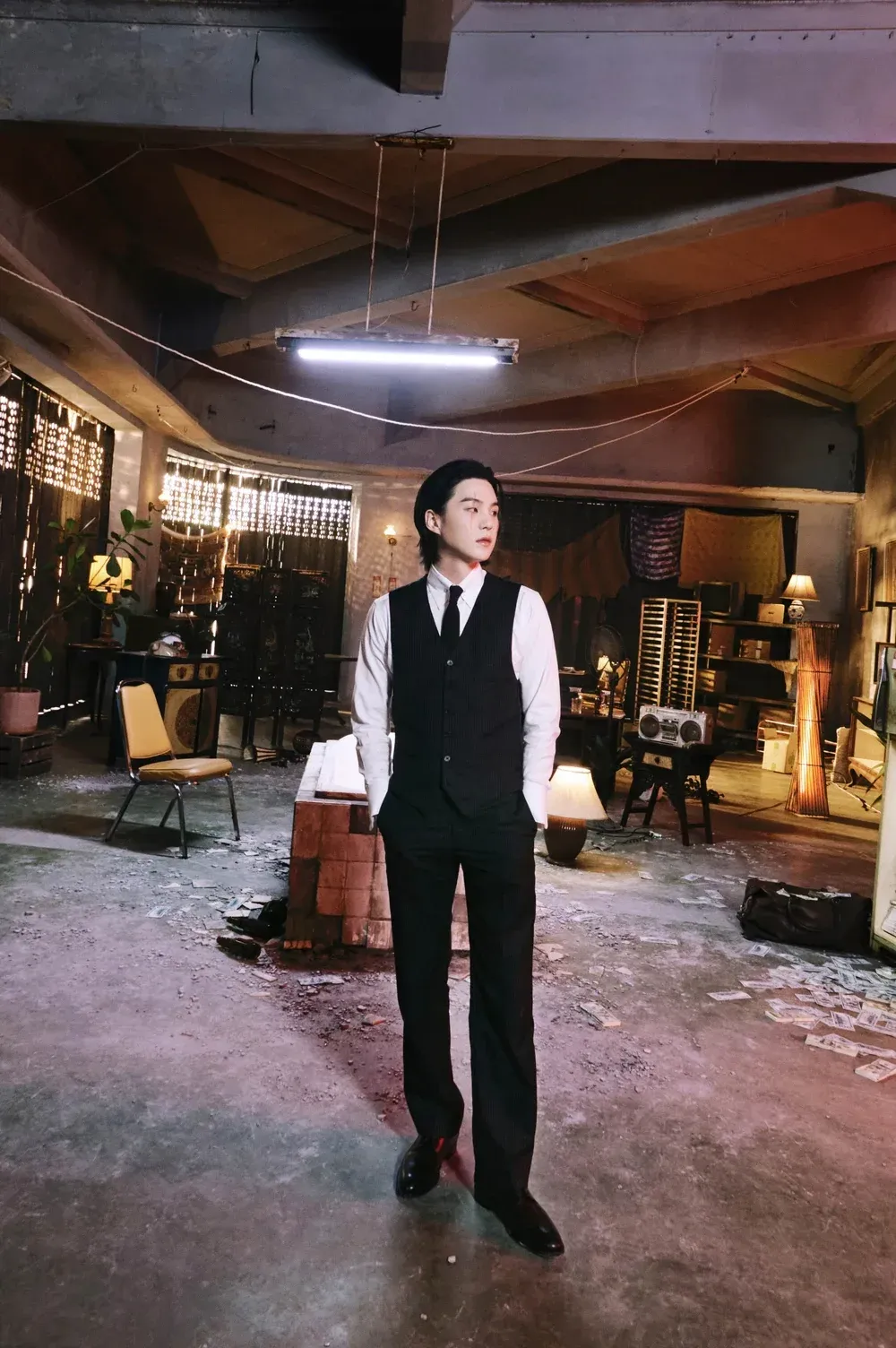D-DAY_Concept_Photo_Being_Version_29.webp