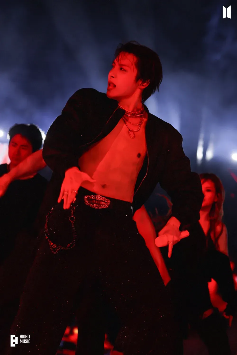 J-hope_HOPE_ON_THE_STAGE_FINAL_Photo_Sketch_(20).webp