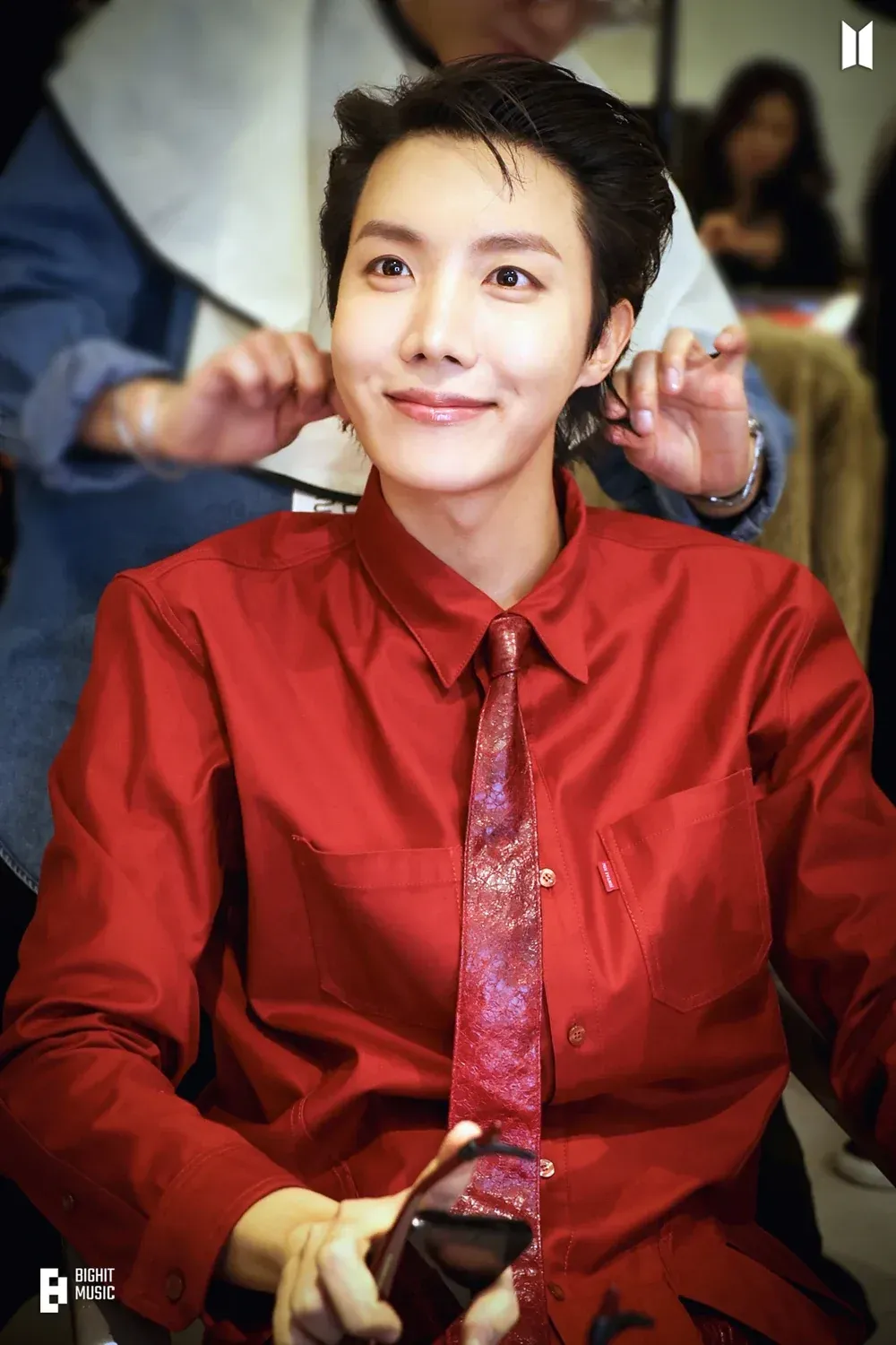 J-hope_HOPE_ON_THE_STAGE_in_SEOUL_Photo_Sketch_(5).webp