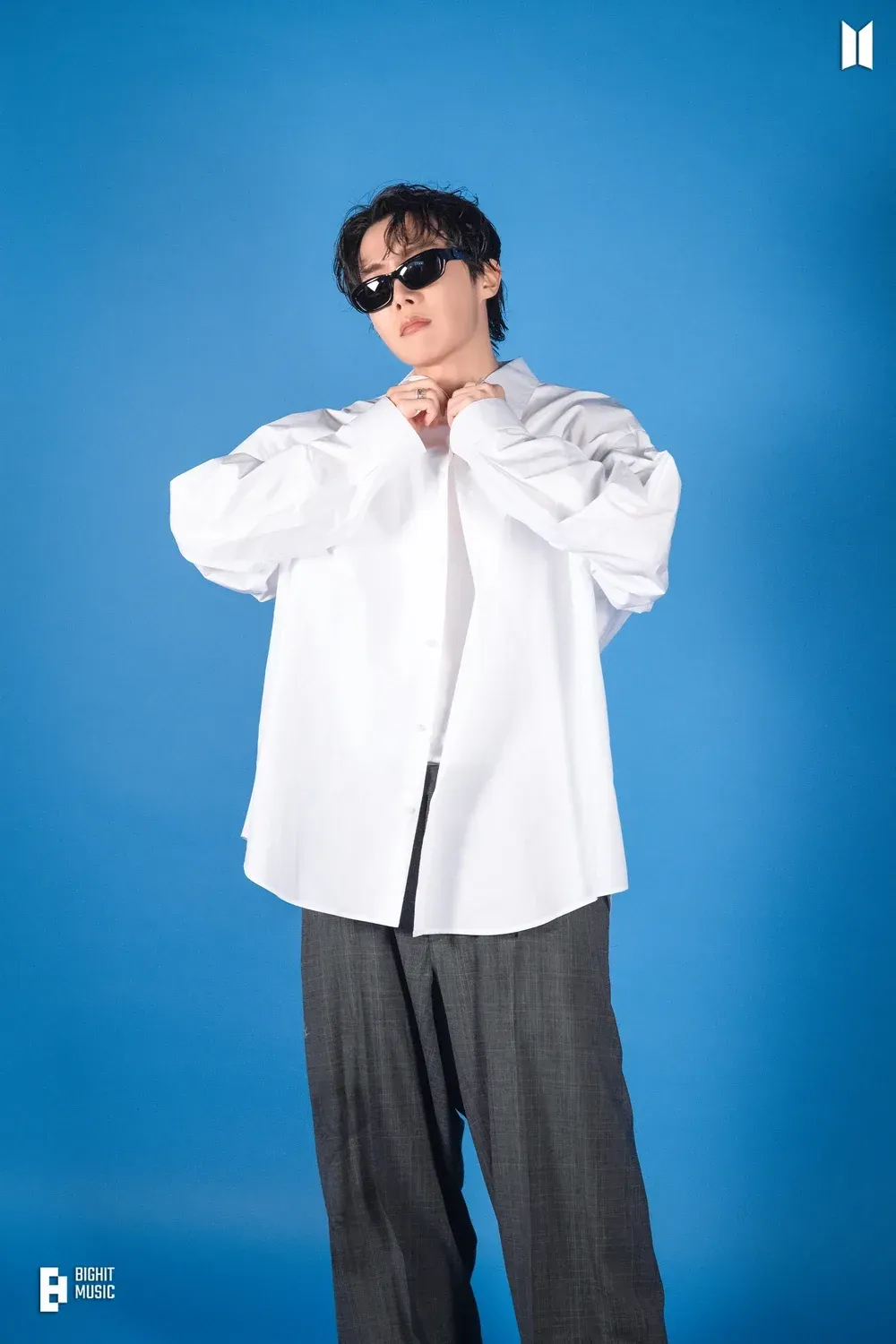 J-hope_MONA_LISA_Concept_Photo_2811%29.webp