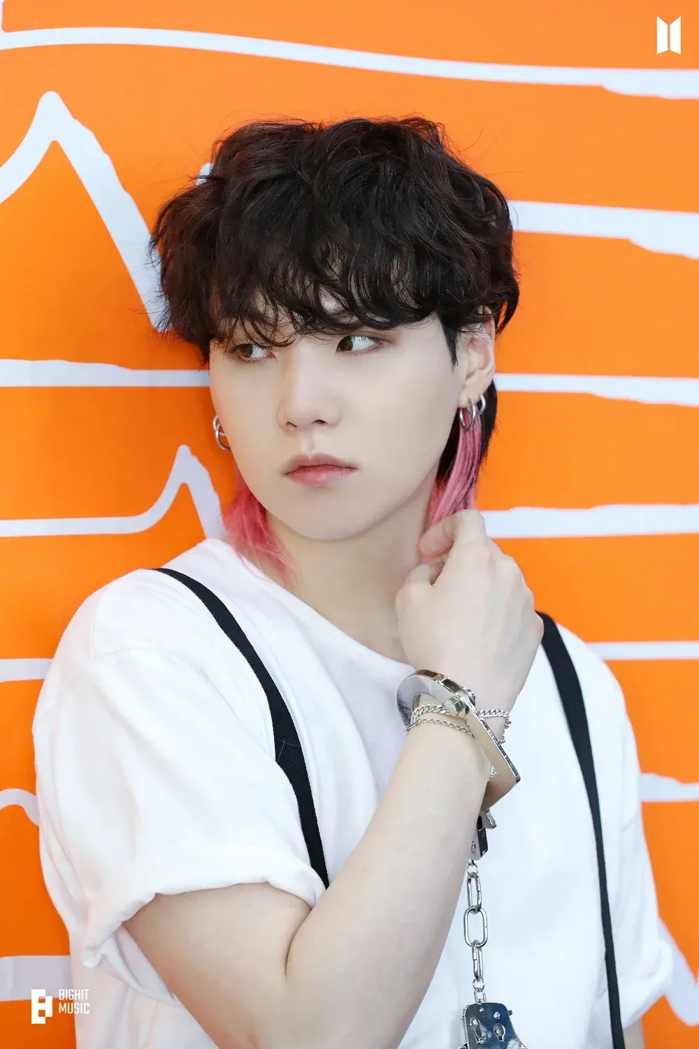 Permission_to_Dance_Suga_Focus_Photo_Sketch_29.webp