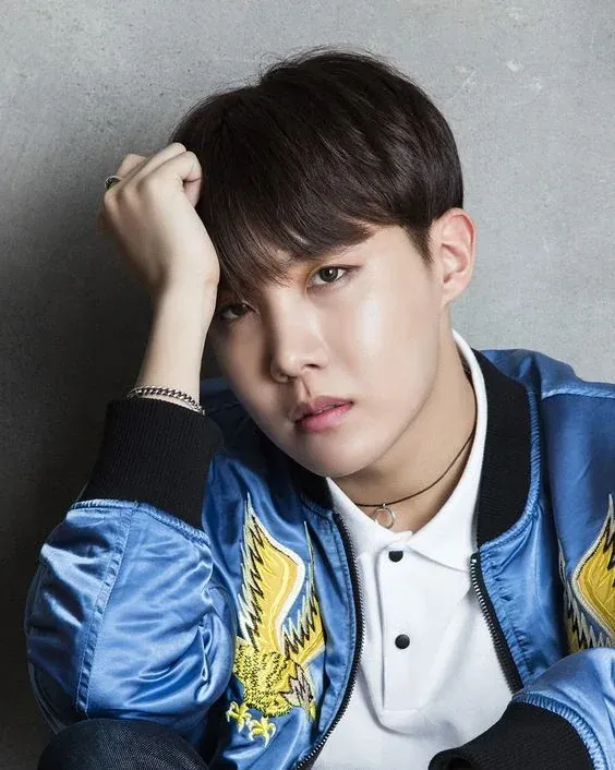 Run_Japan_J-Hope.webp