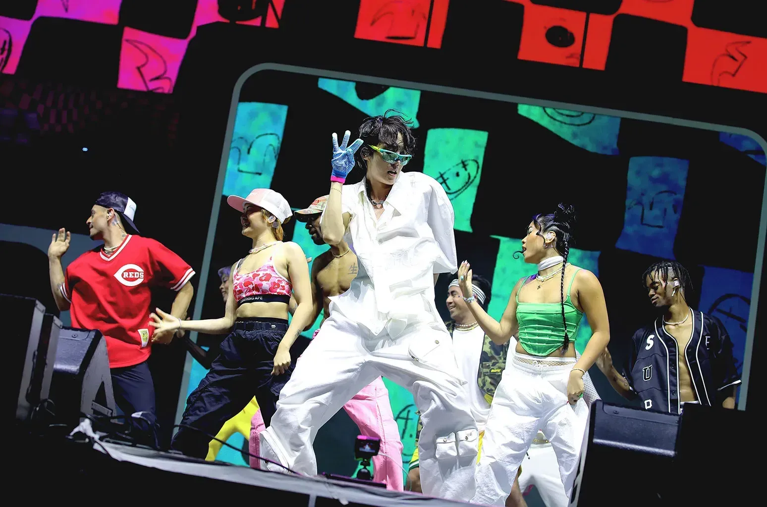 j-hope-lollapalooza-2022-billboard-2-1548.webp