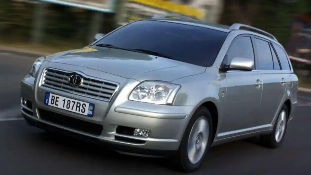 Toyota Avensis T25
