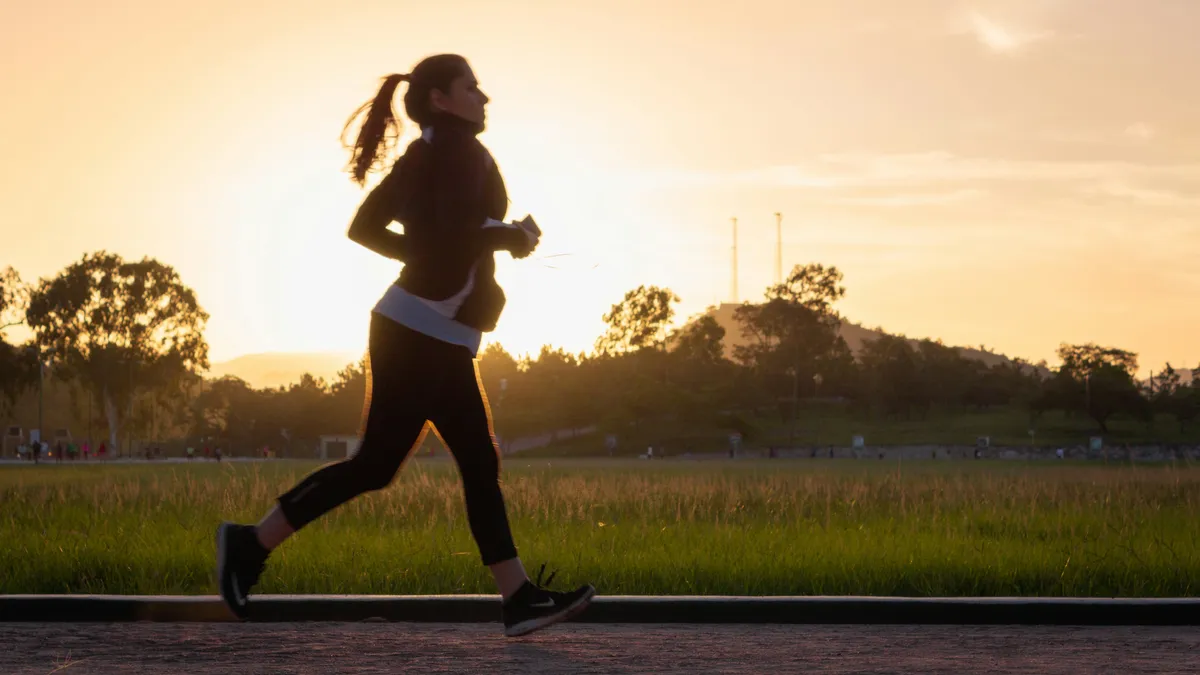 Best Fat Burner for Women: What Actually Works, What to Avoid, and Stimulant-Free Options