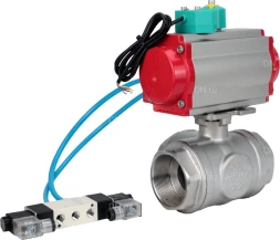 Кран шаровой BV3232P(4pc)-SP-3WL-T-ISO-H Ду80 Ру40 стандартнопроходной L-тип, внутренняя резьба, корпус - нержавеющая сталь 316, PTFE, с пневмоприводом PA-DA-083, пневмораспределителем 4V320-10 AC220V и магнитным переключателем ALS200D