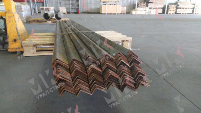Уголок стальной 75х50х5 мм Ст3 ГОСТ 8510-86 в Алматы