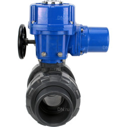 Кран шаровой BV4242E-FP-GRM-ISO Дн32 Ру10 полнопроходной, корпус - НПВХ, шар - НПВХ, уплотнение - EPDM, с электроприводом QT-N-005M-O2-380VAC-У1 с моментной муфтой и штурвалом