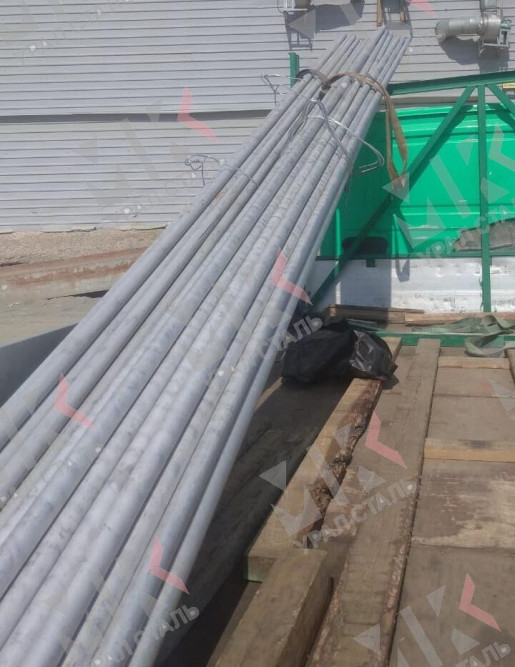 Труба электросварная оцинкованная 40х1.3 ст. 3 6 м в Алматы