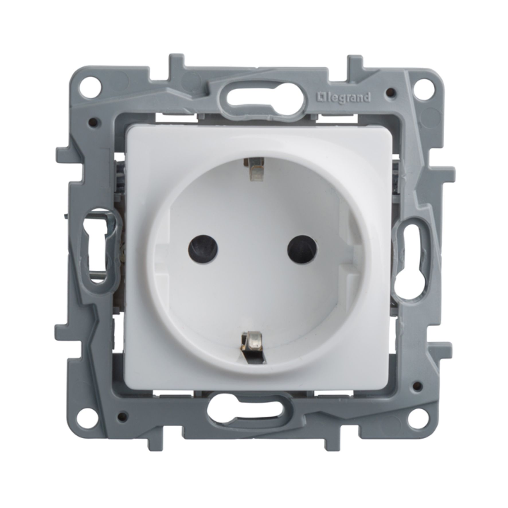 Розетка 1-м СП Etika 16А IP31 250В 2P+E с заземл. защ. шторки бел. Leg 672222 RS
