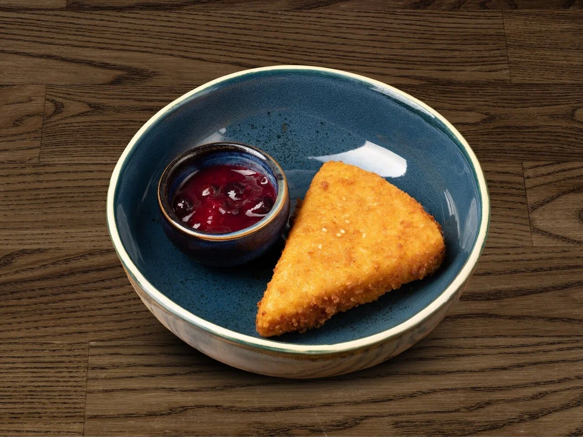 Сыр сулугуни жареный