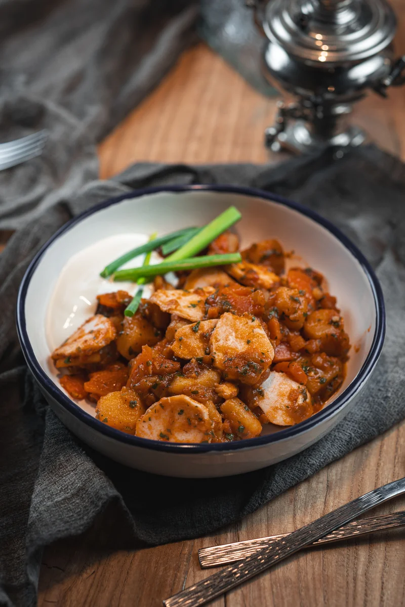 Жаркое с кроликом